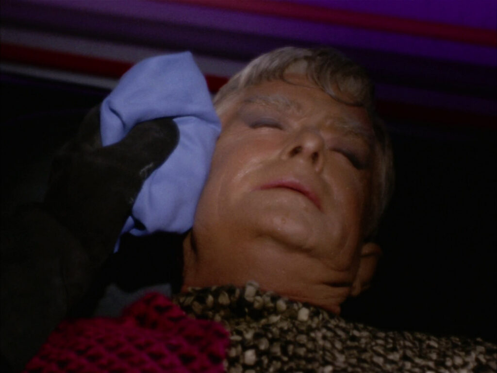 The Romulan Centurion isn't doing so well.
